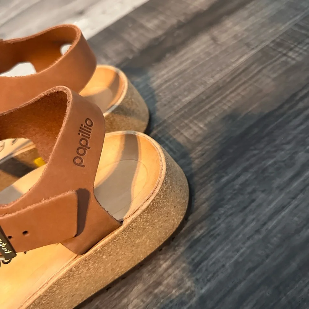 NEW Papillio by Birkenstock Glenda Wedge
Nubuck Leather Sandals EU 38 - Picture 4 of 7